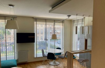 Alquiler de un acogedor apartamento de 2 habitaciones, 50 m², Szczepin, Breslavia, Polonia